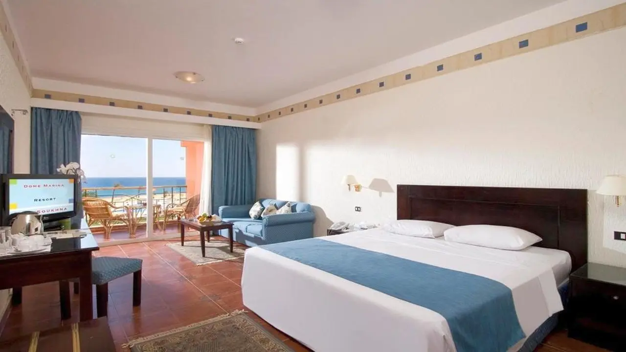 الفندق دوم مارينا - العين السخنة